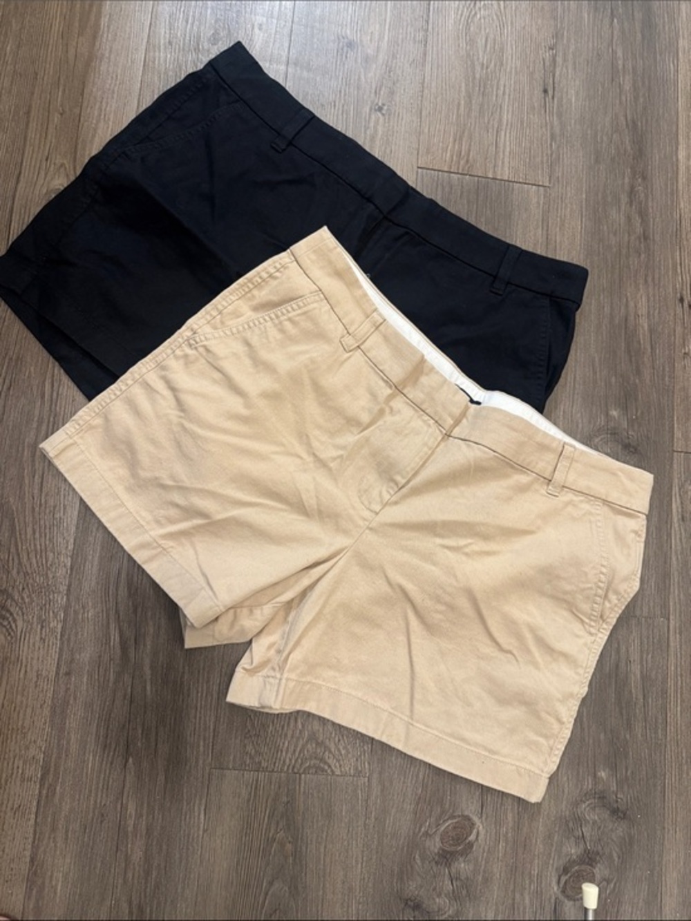 Bundle of 2 J. Crew Flat Front  Chino Shorts in Black and Khaki. 14. Like New!🔥